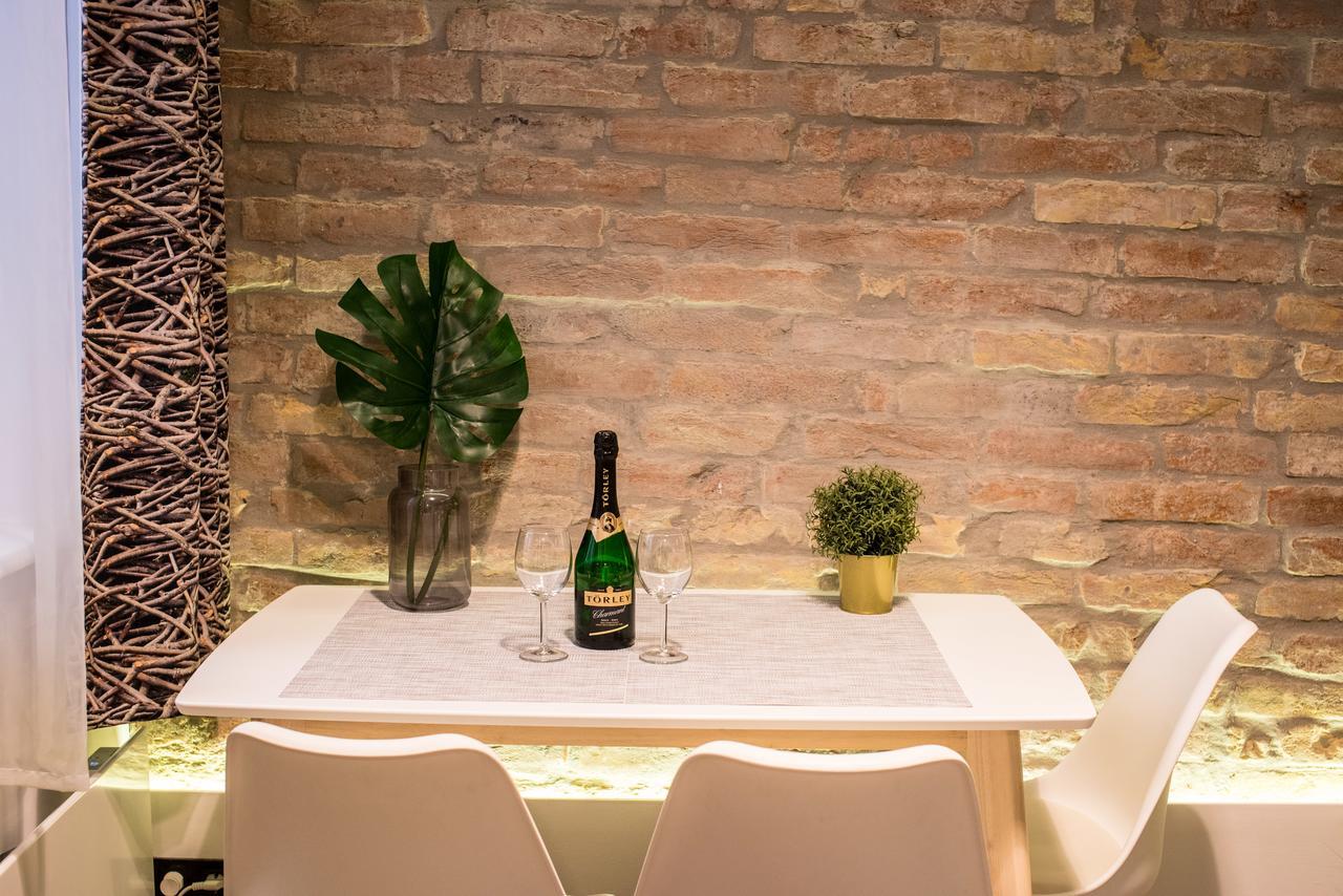 Very Stylish And Fresh Studio Home In The Center Budapest Exterior foto